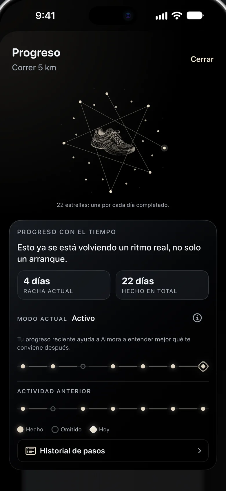 La pantalla Progreso: una constelación de 22 estrellas alrededor de una zapatilla de correr, con estadísticas de racha y modo.